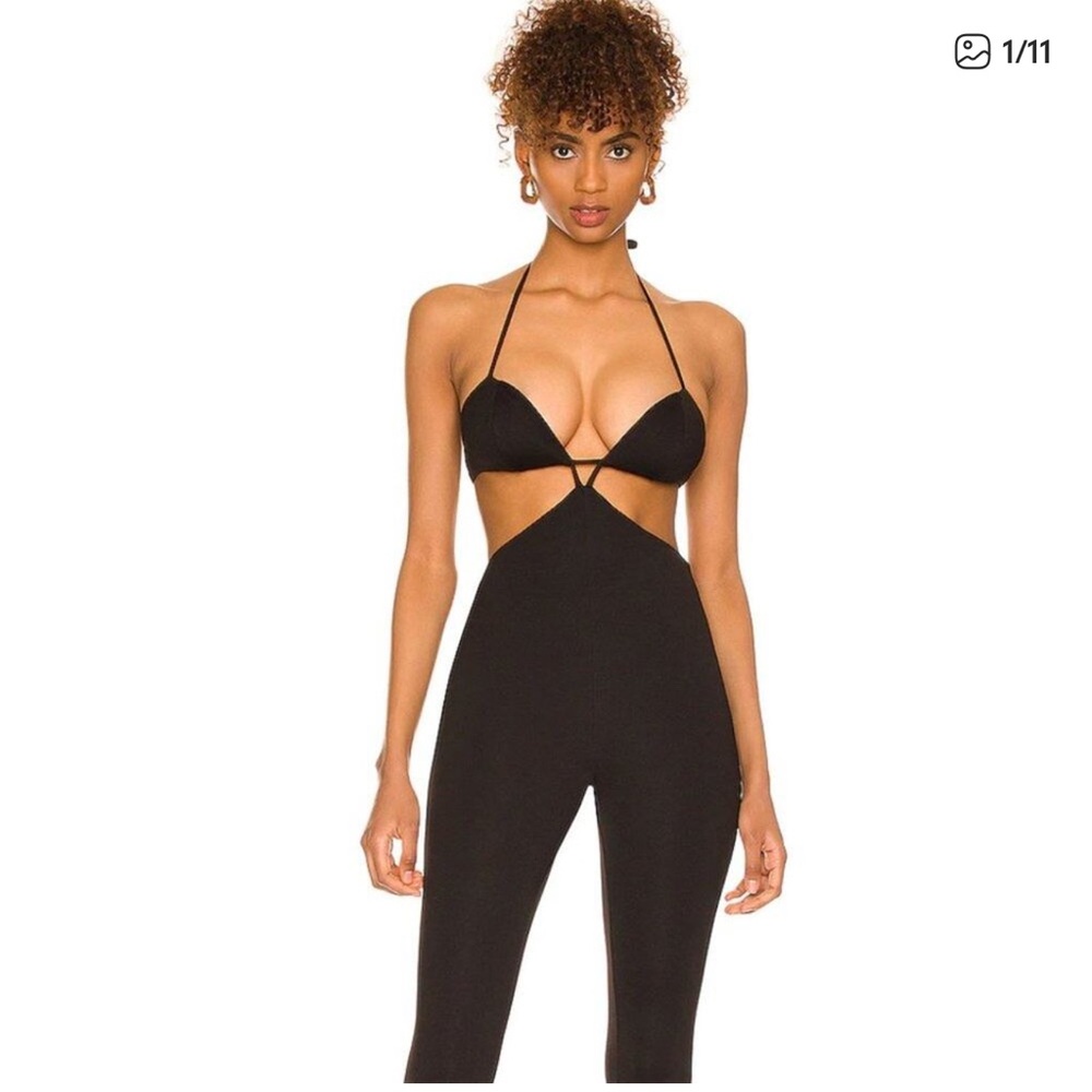 Revolve Camila Coelho Jona Jumpsuit In Black Halter Neck Size XS NWT